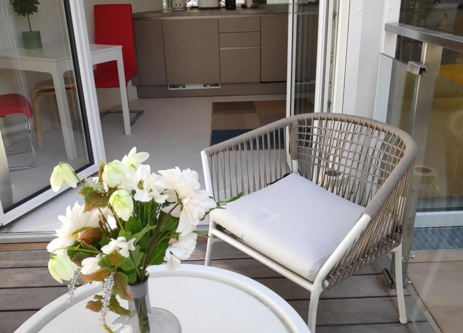 Beautiful New Apartment In Donaustadt contacts